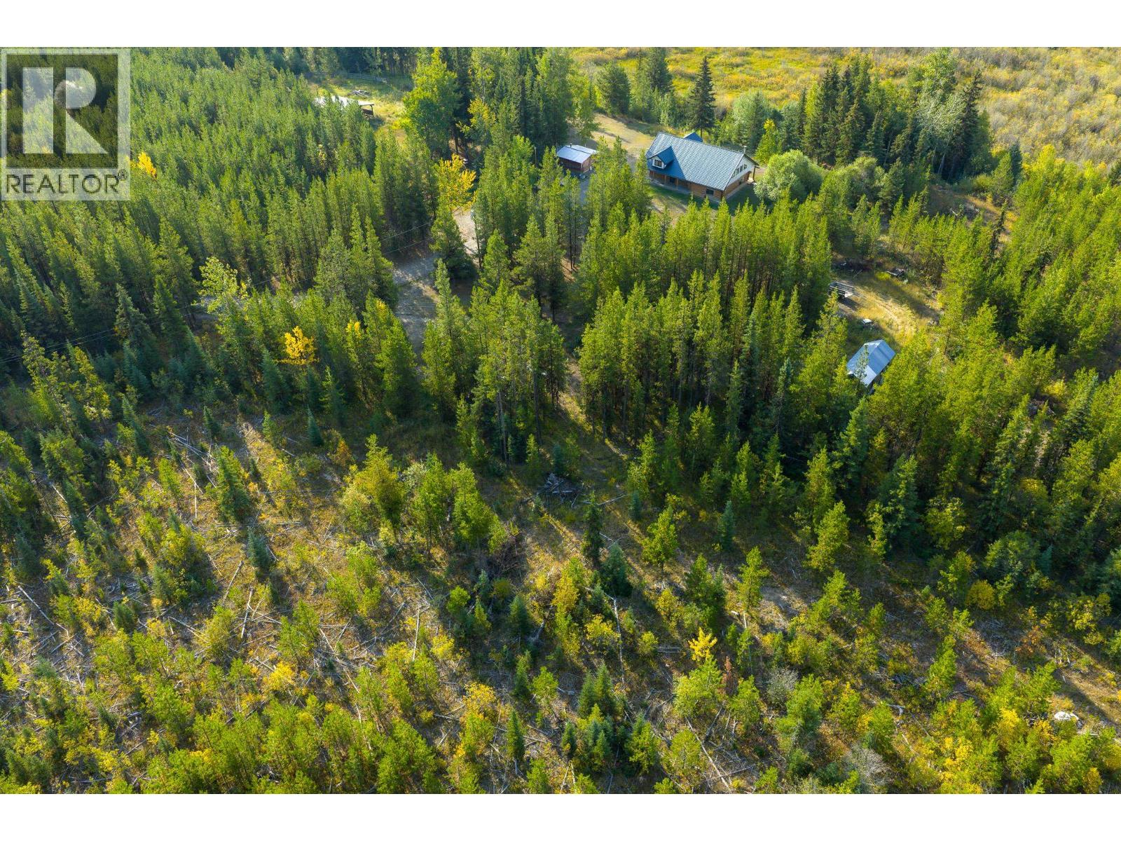 15053 NICKOL ROAD, Vanderhoof