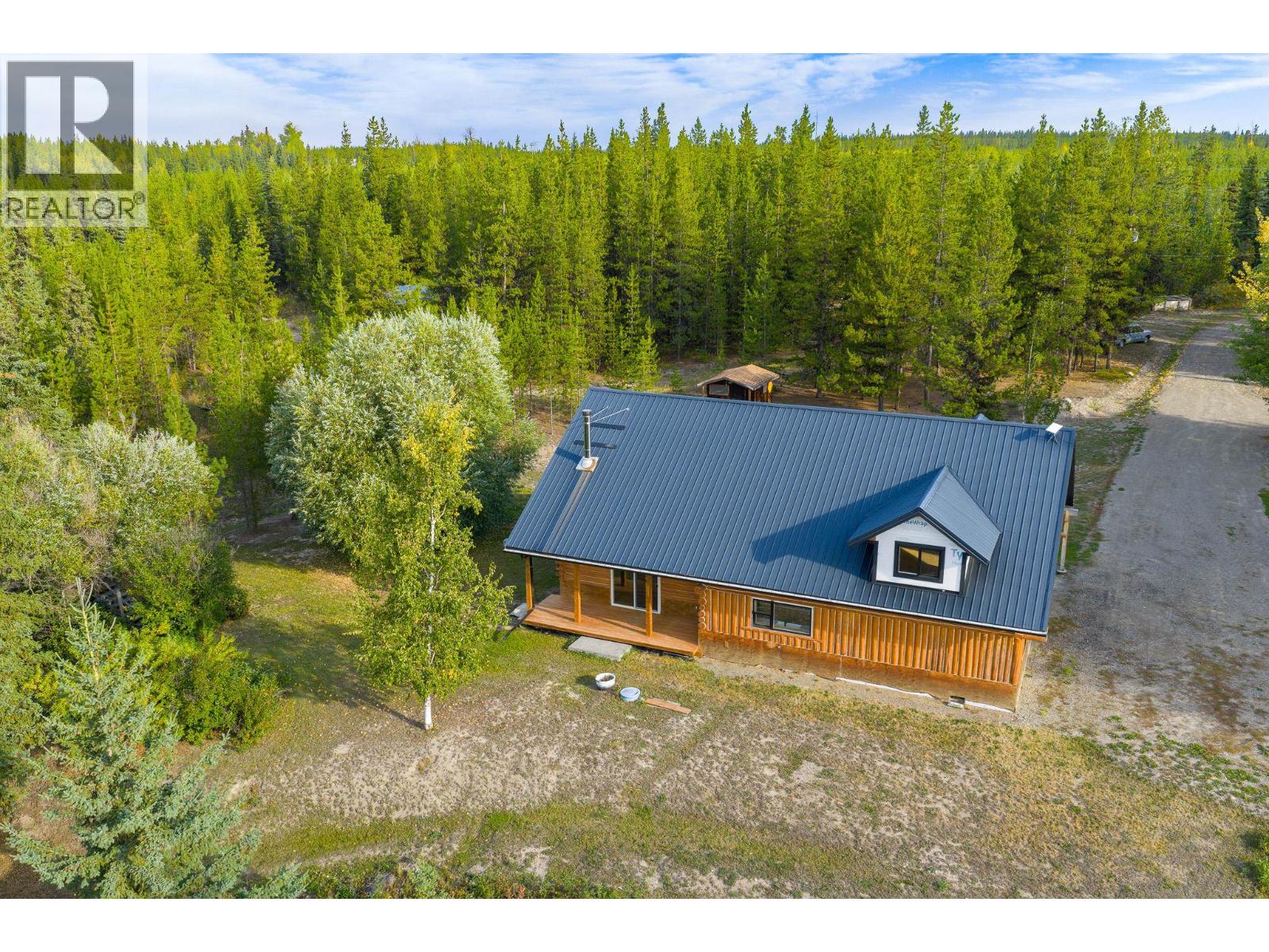 15053 NICKOL ROAD, Vanderhoof