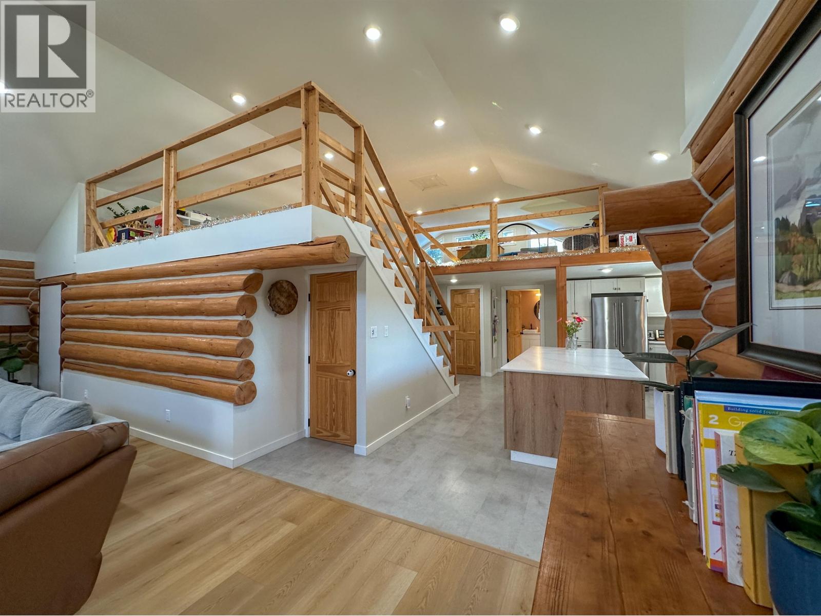 15053 NICKOL ROAD, Vanderhoof