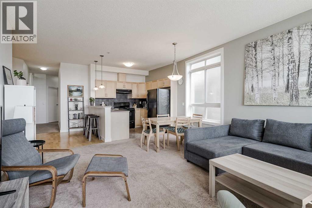 Single Family House for Sale in    Avenue NE Renfrew Calgary 