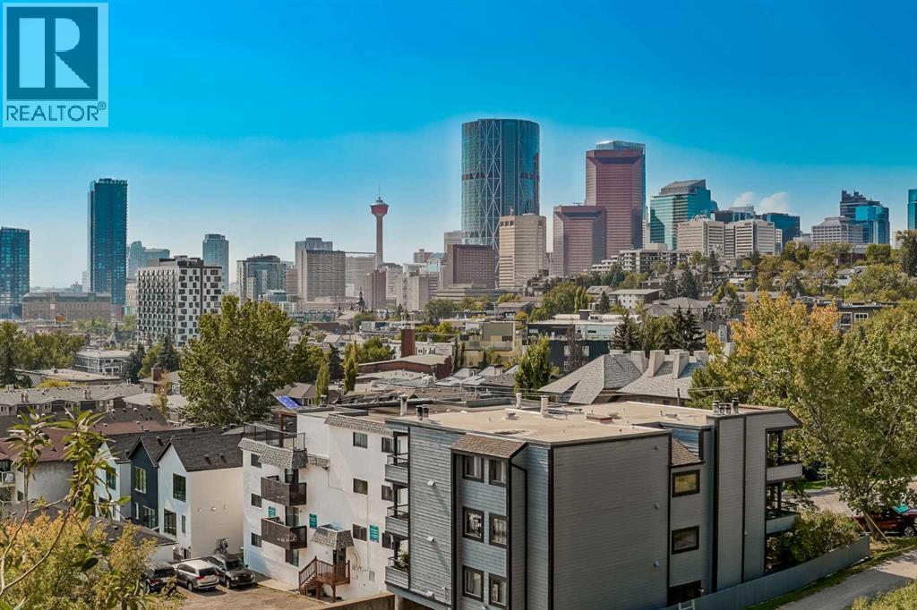 Single Family House for Sale in    Avenue NE Renfrew Calgary 