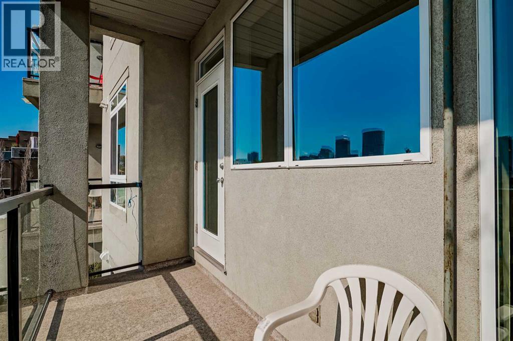 Single Family House for Sale in    Avenue NE Renfrew Calgary 