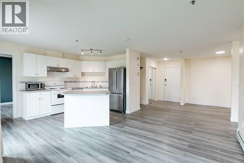 106, 2106 Valleyview Park SE, Calgary, Alberta