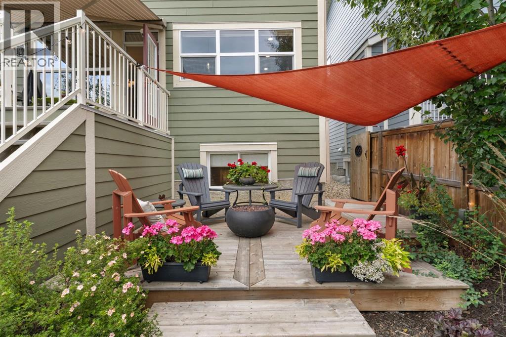 33 Sundown Grove, Cochrane
