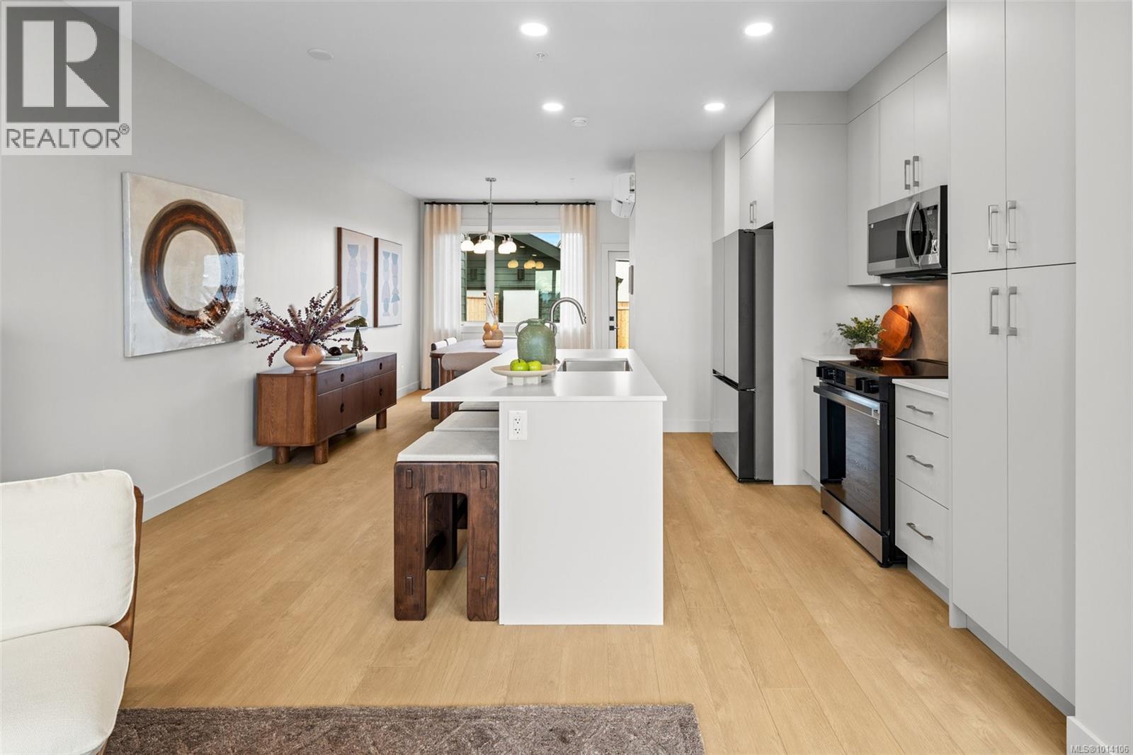 3731 Producers Way, Colwood