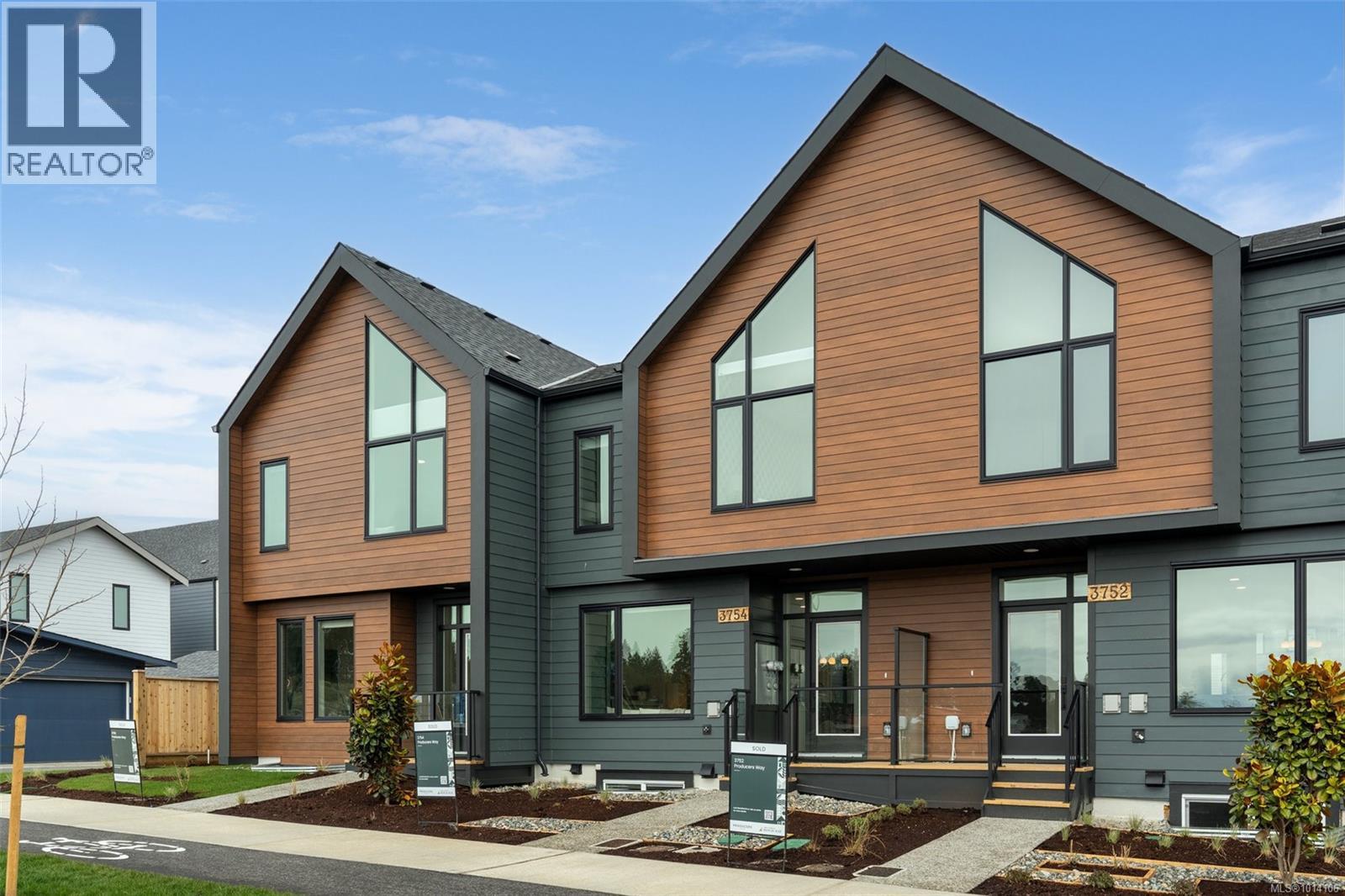 3731 Producers Way, Colwood