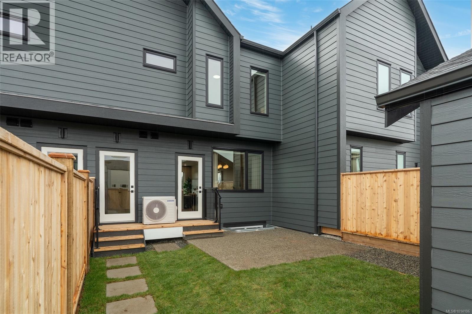 3731 Producers Way, Colwood