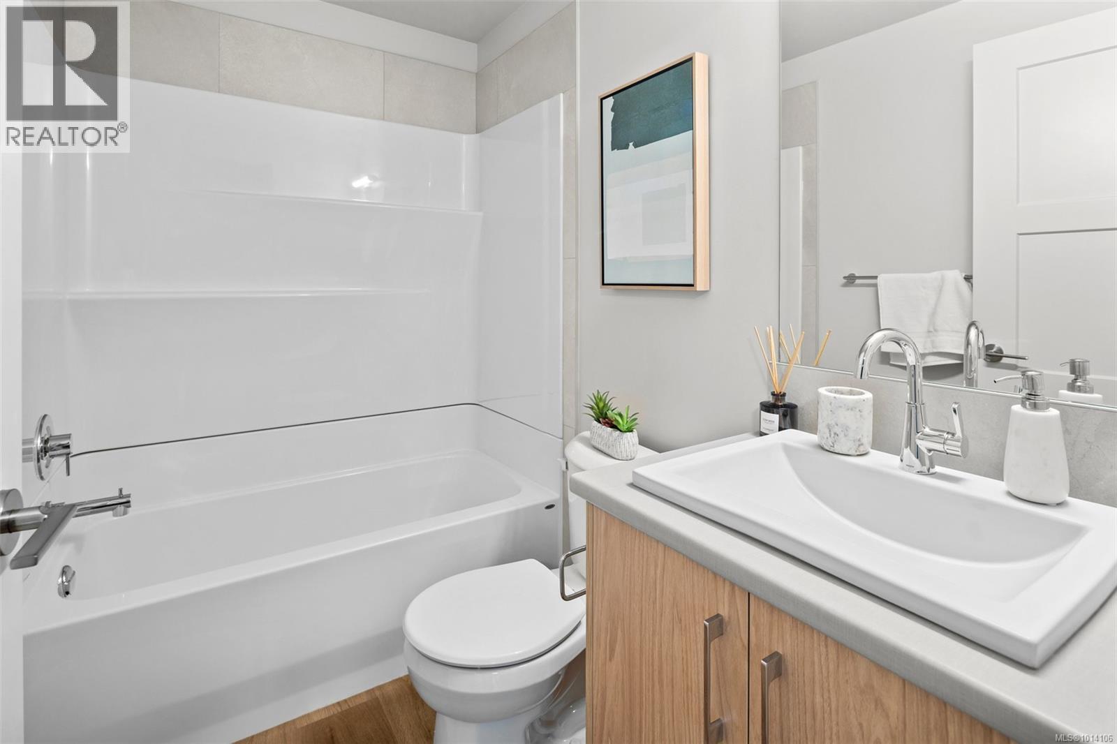 3731 Producers Way, Colwood