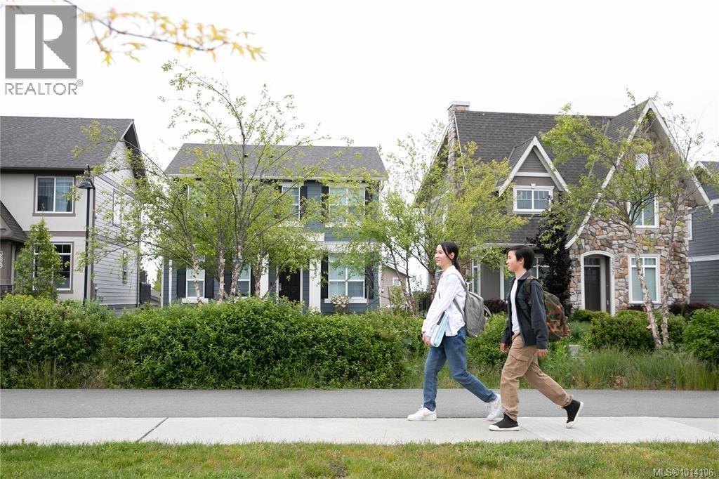 3731 Producers Way, Colwood