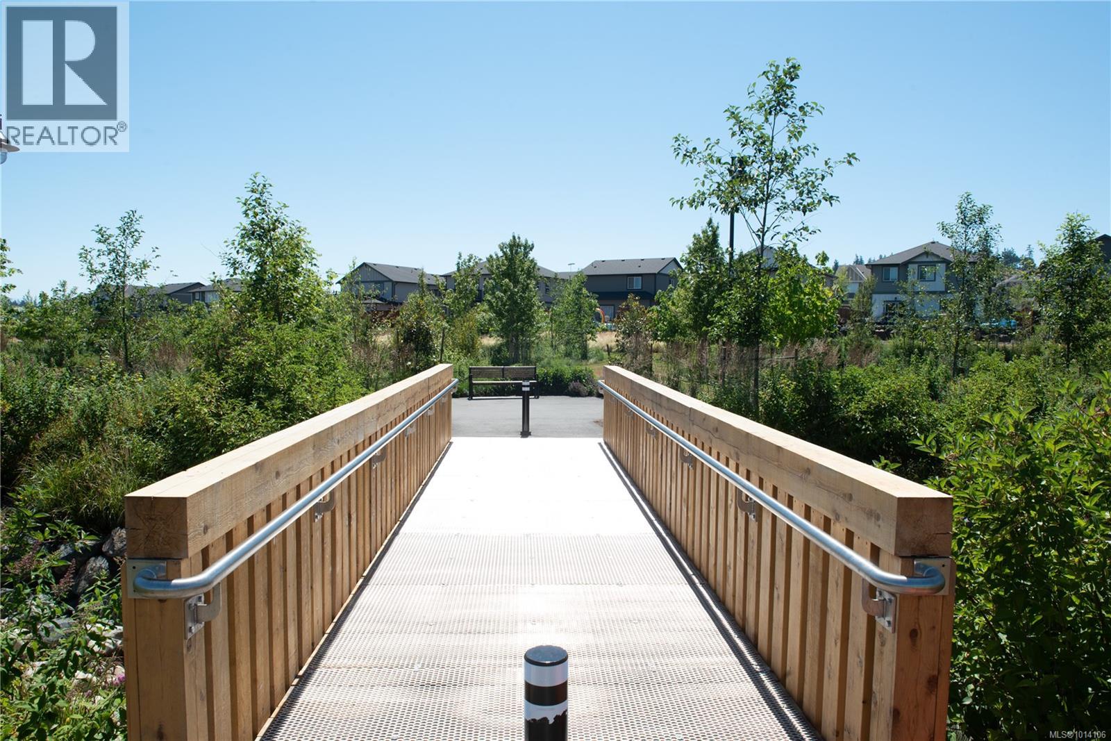 3731 Producers Way, Colwood