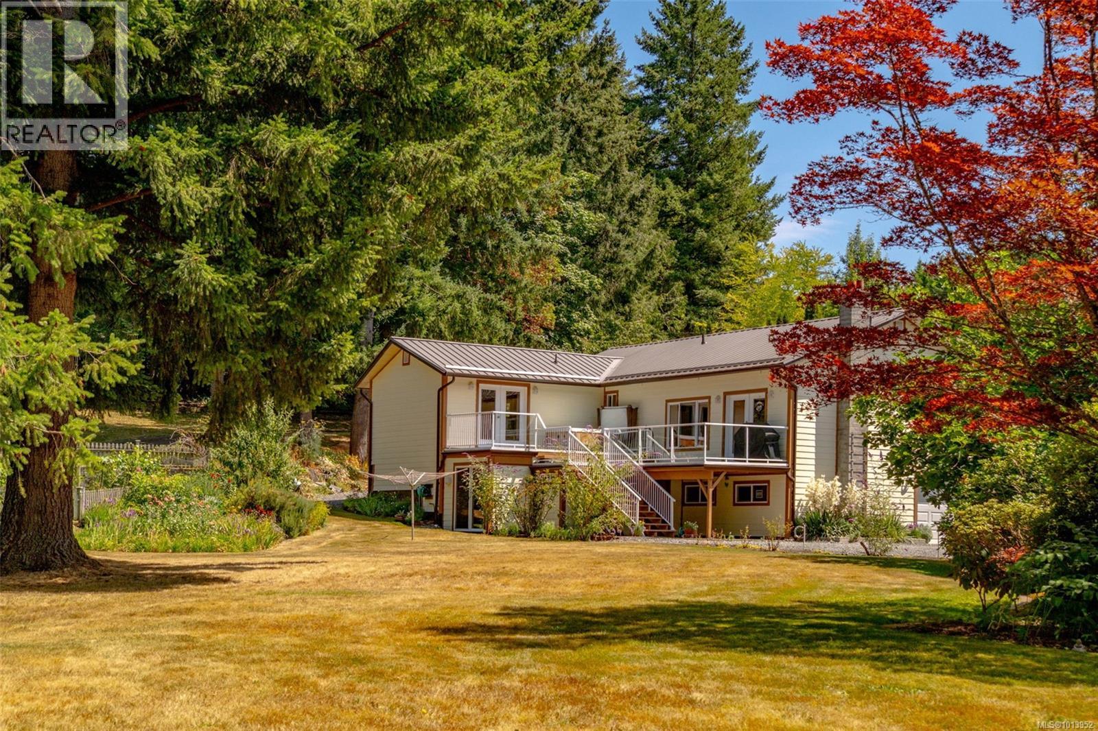 2897 Fuller Lake Rd, Chemainus