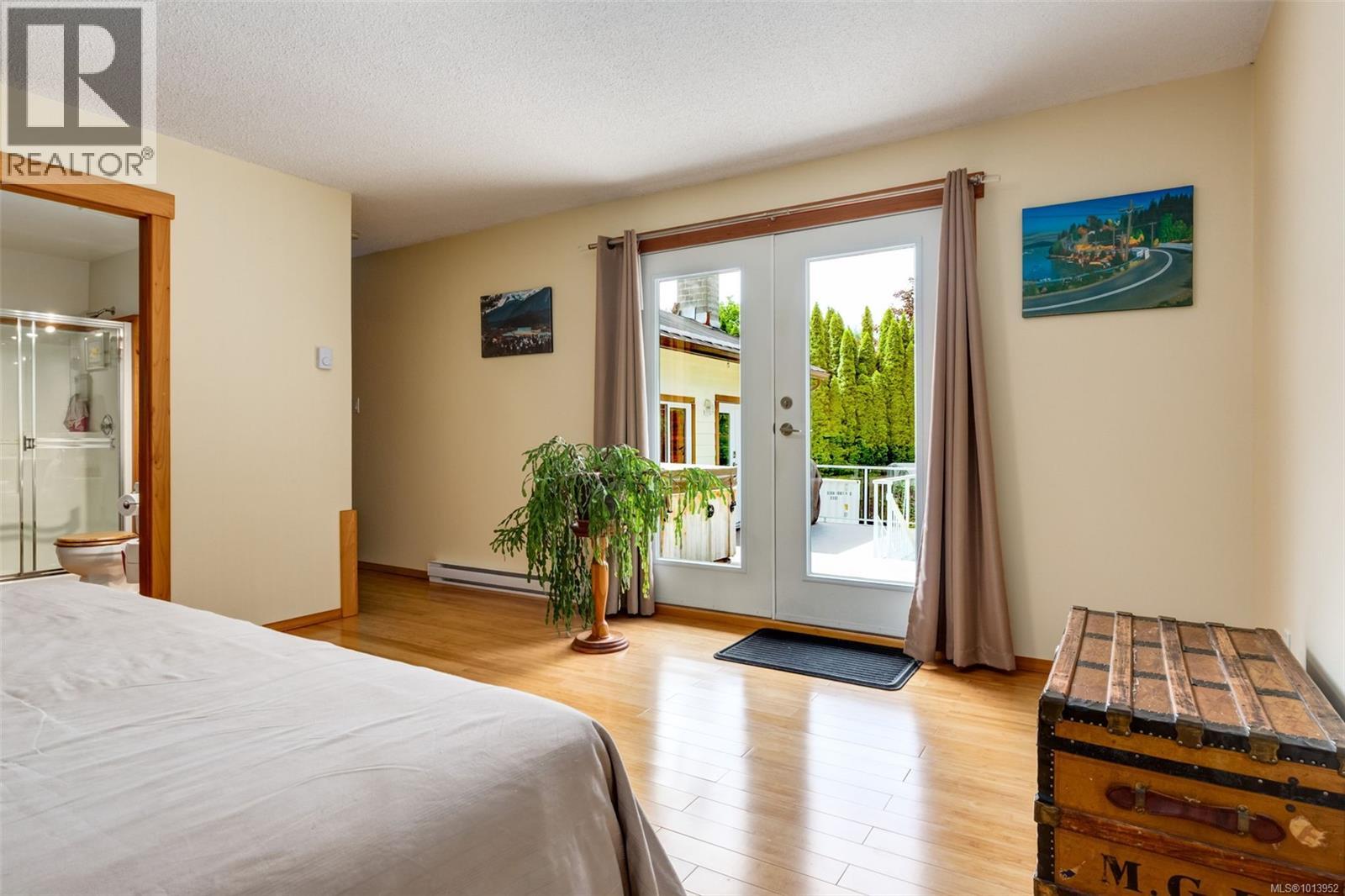 2897 Fuller Lake Rd, Chemainus