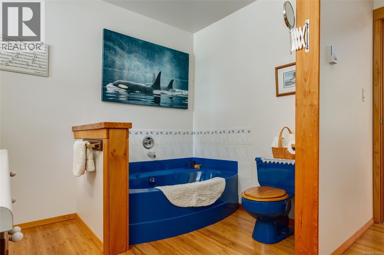 2897 Fuller Lake Rd, Chemainus