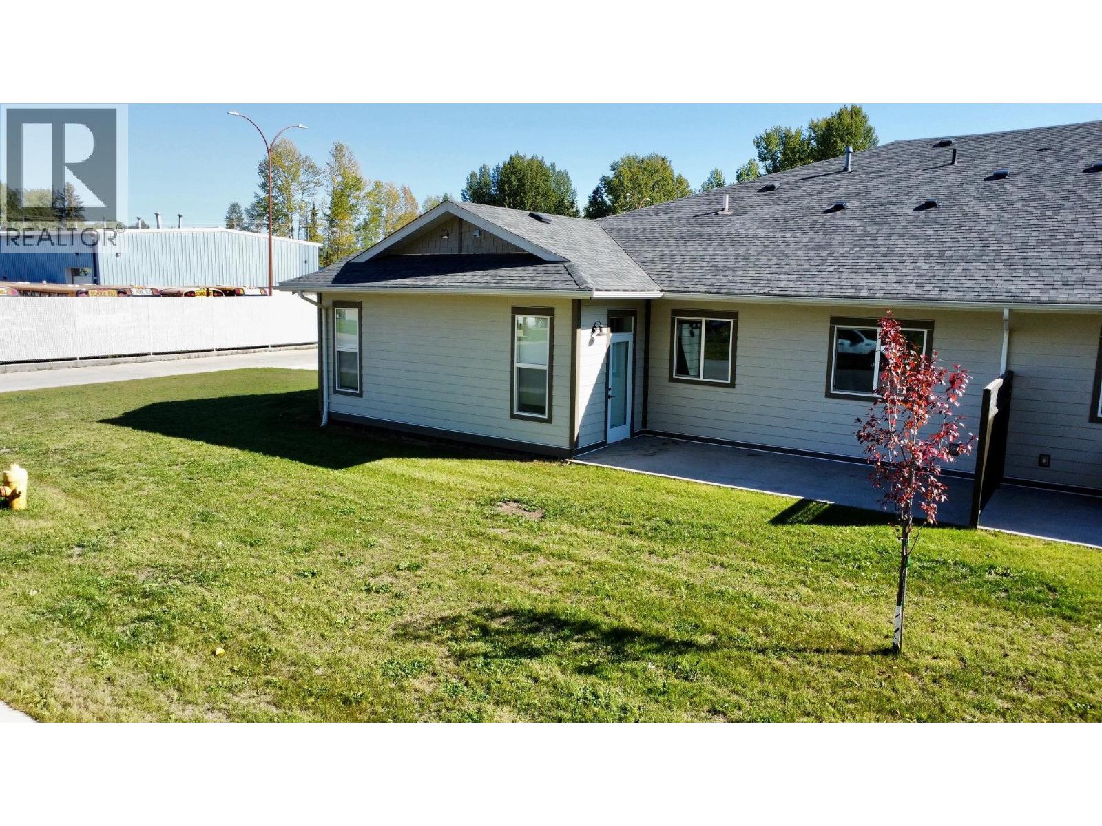 #101-1192 VANCOUVER Street, Smithers