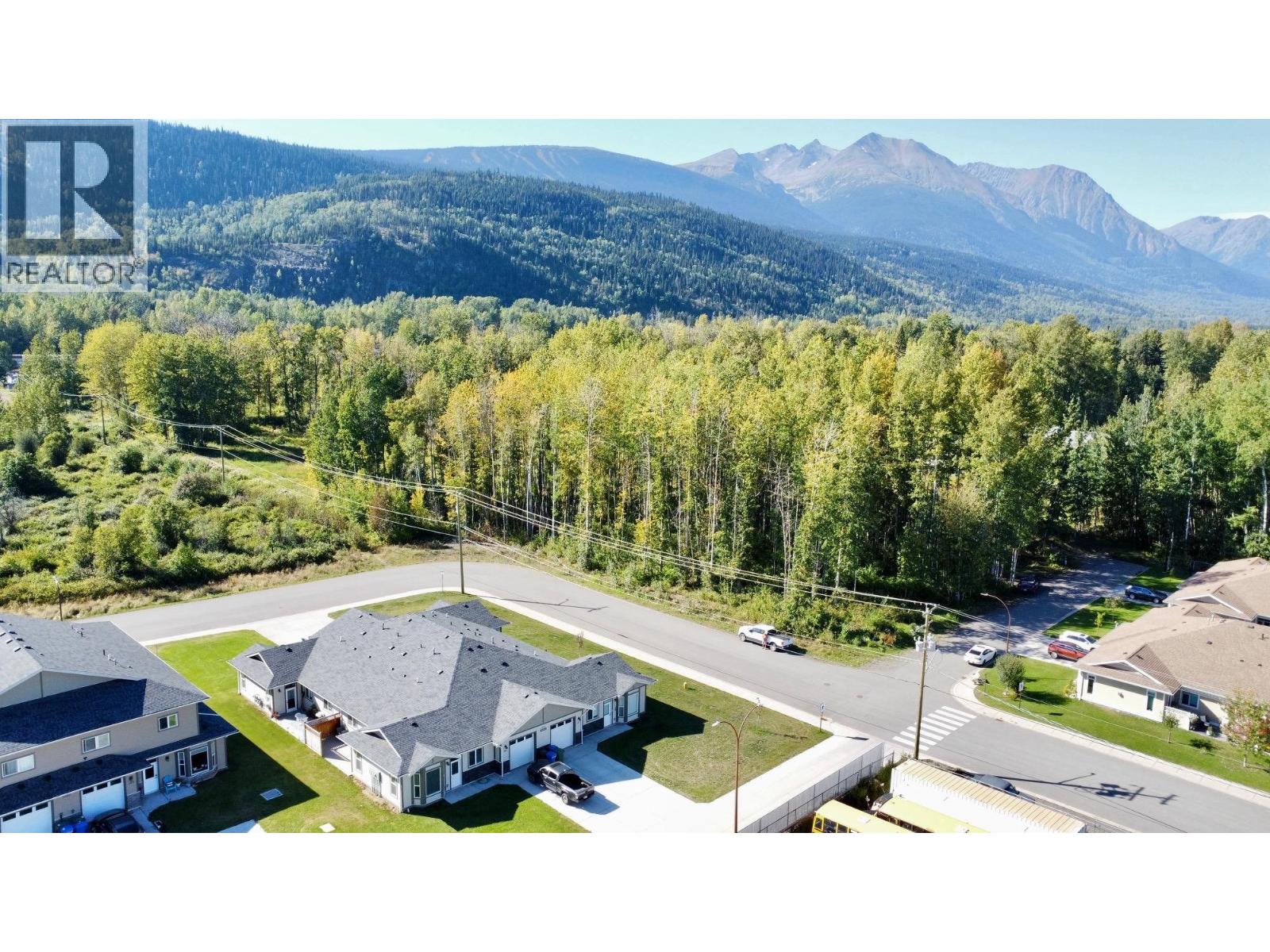#101-1192 VANCOUVER Street, Smithers