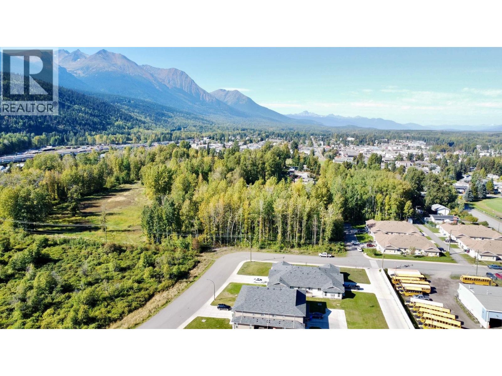 #101-1192 VANCOUVER Street, Smithers