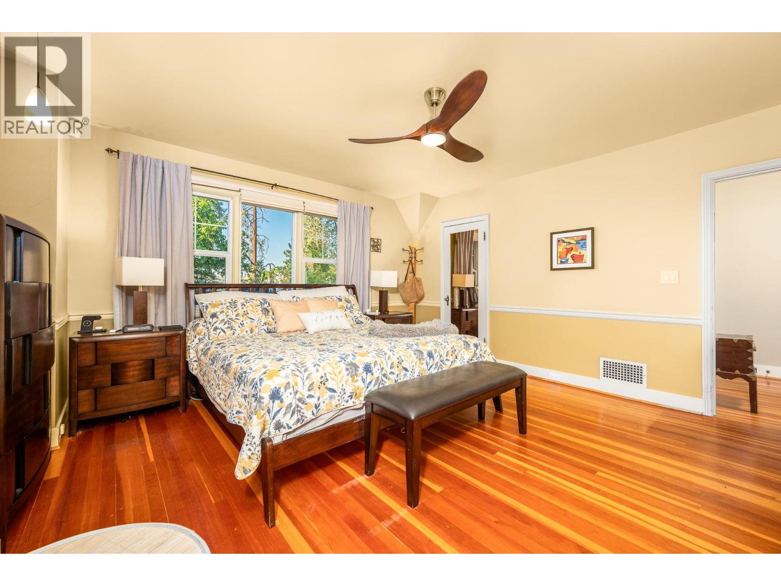2202 26 Street - 24