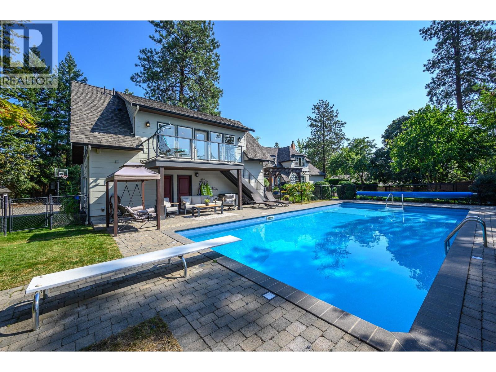2202 26 Street - 43
