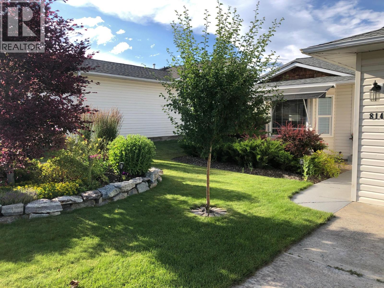 814 8 Avenue, Vernon