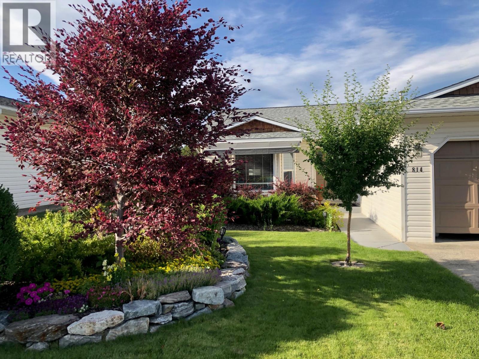 814 8 Avenue, Vernon