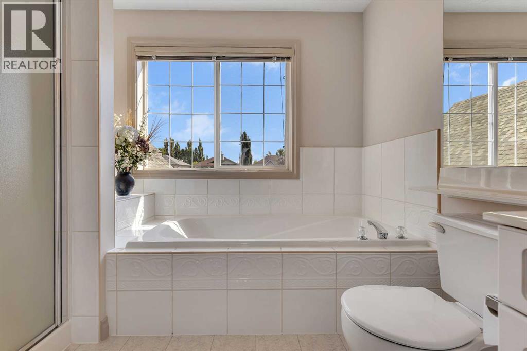Single Family House for Sale in  Harvest Grove Close NE Harvest Hills Calgary 