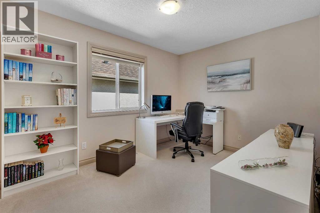 Single Family House for Sale in  Harvest Grove Close NE Harvest Hills Calgary 