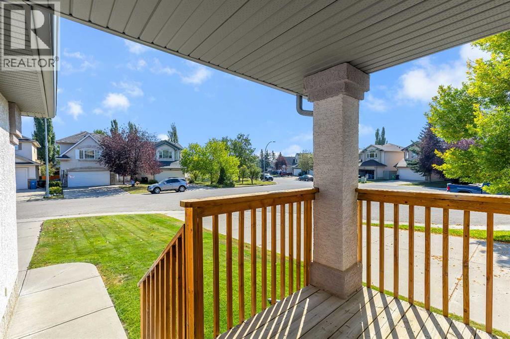 Single Family House for Sale in  Harvest Grove Close NE Harvest Hills Calgary 