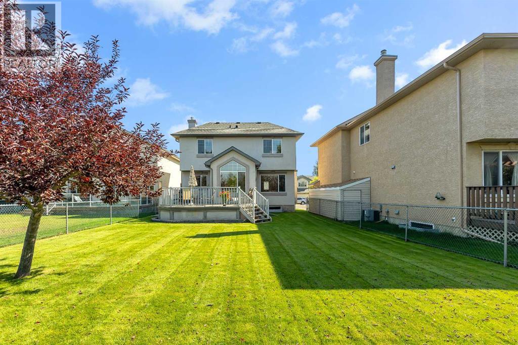 Single Family House for Sale in  Harvest Grove Close NE Harvest Hills Calgary 