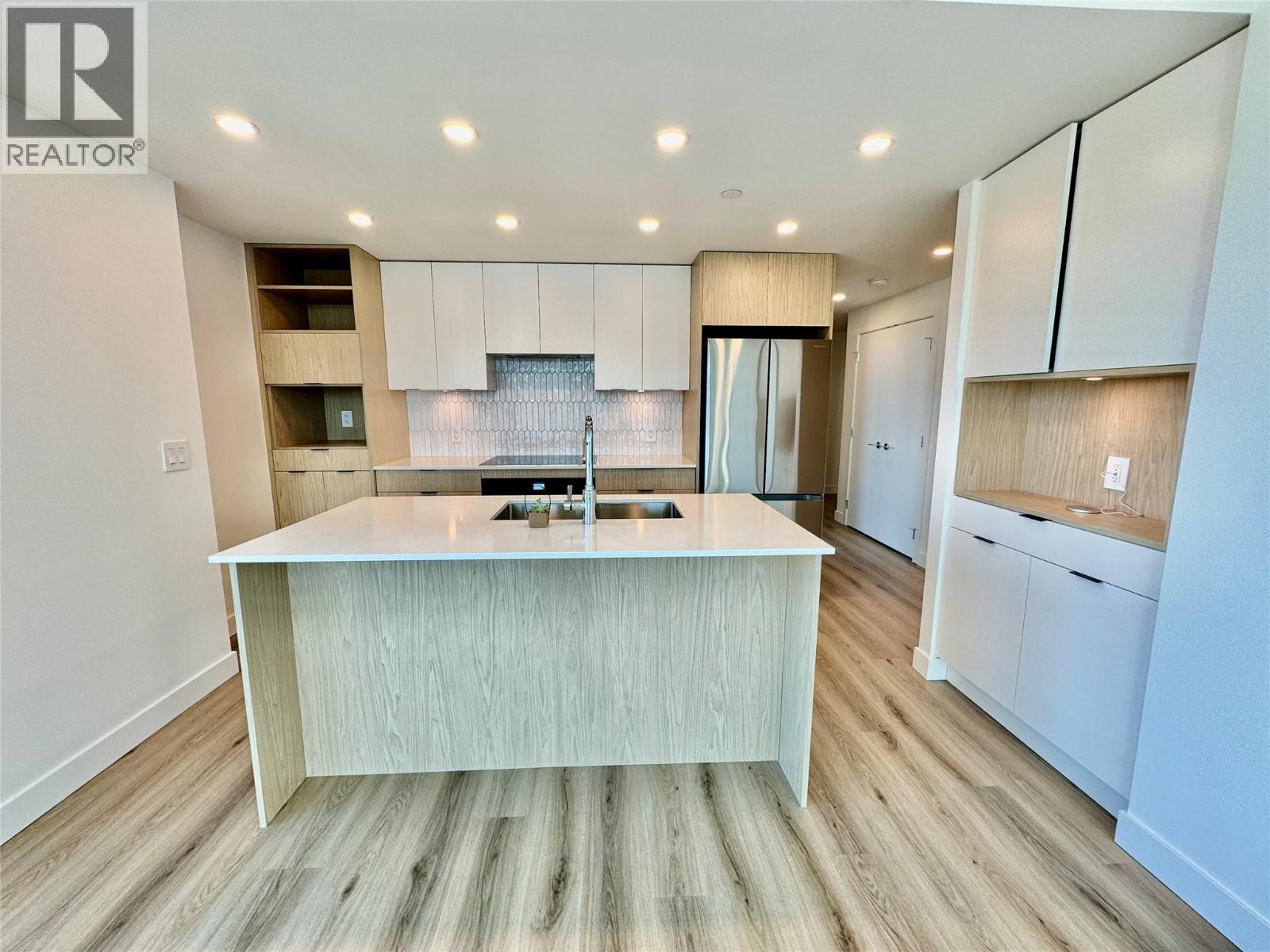 2110 1488 Bertram Street, Kelowna