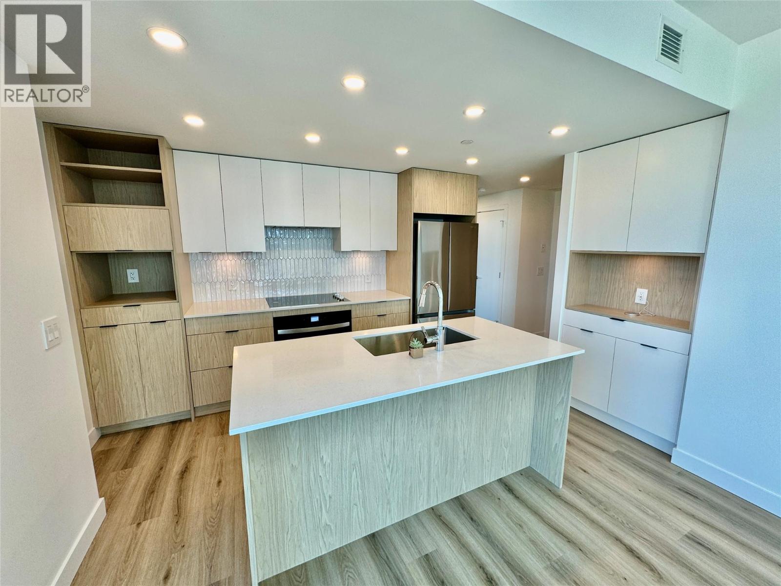 2110 1488 Bertram Street, Kelowna