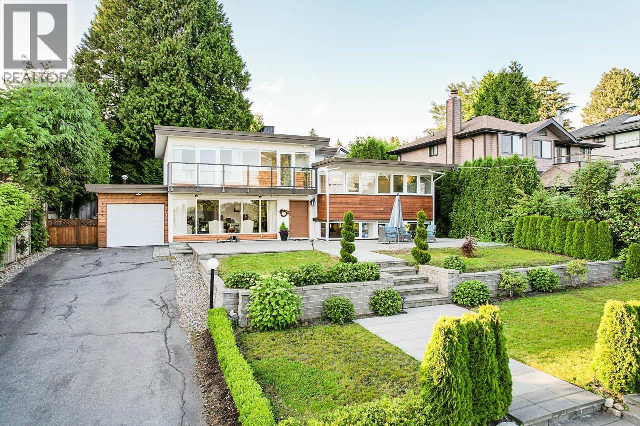1555 LAWSON AVENUE, West Vancouver