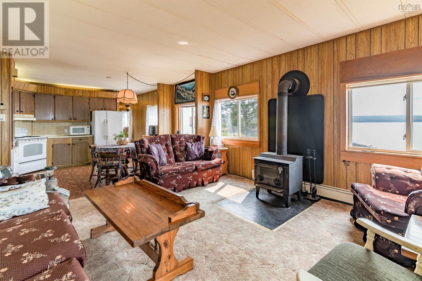 Property 19 of 44 of 1472 Cape Split Rd