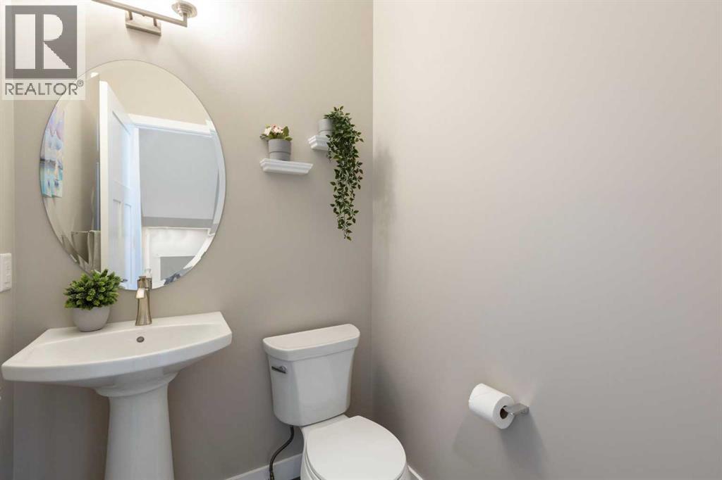 272 Sundown Road, Cochrane
