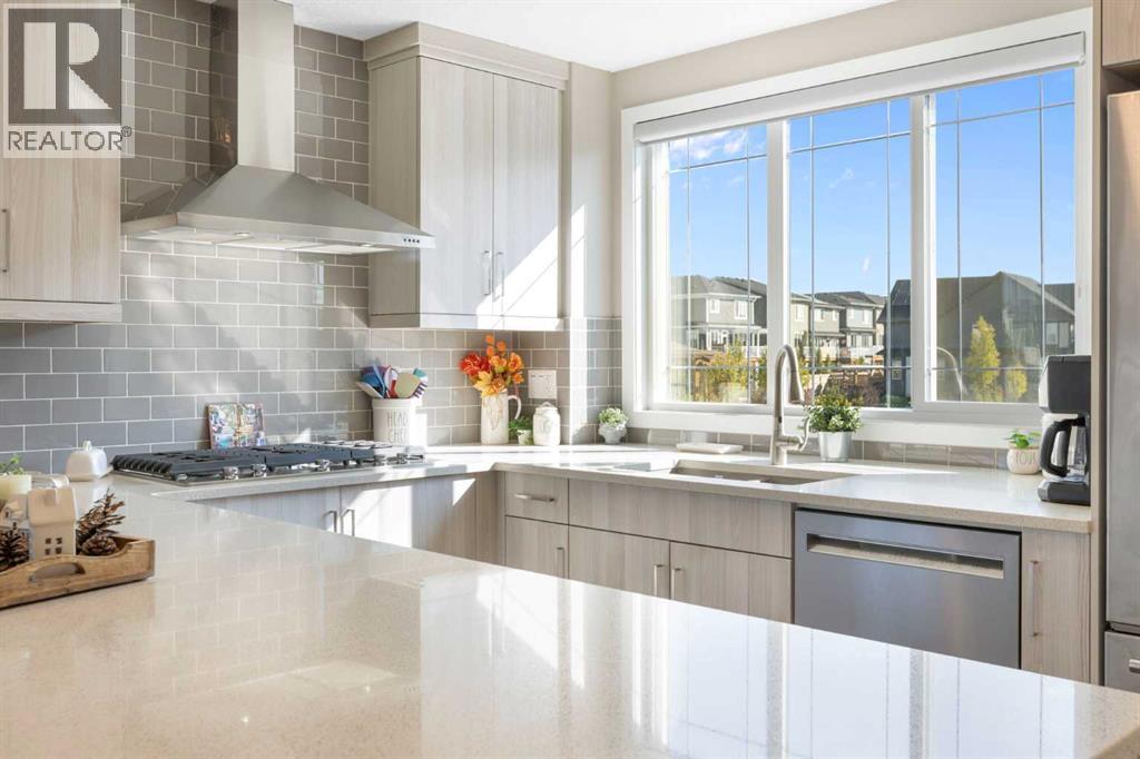 272 Sundown Road, Cochrane