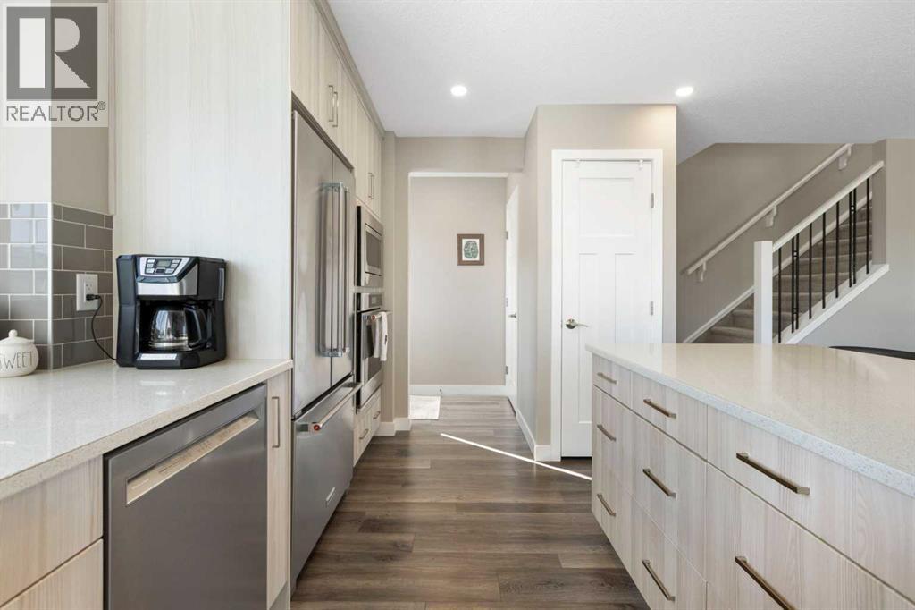 272 Sundown Road, Cochrane