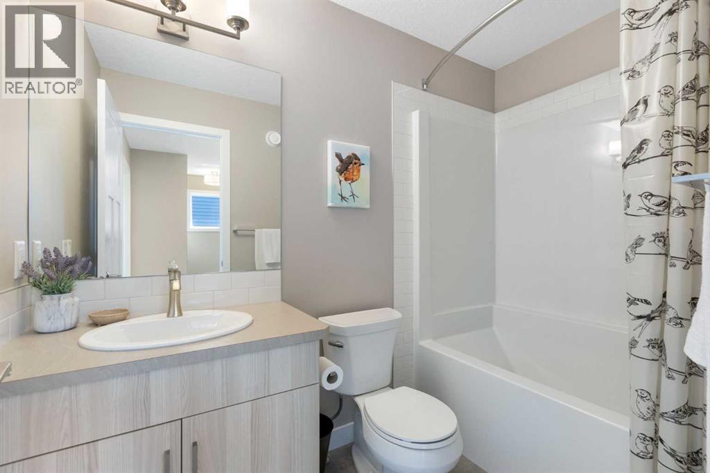 272 Sundown Road, Cochrane