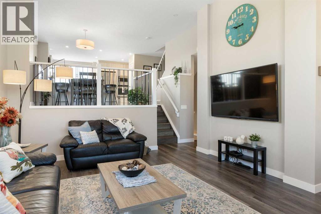 272 Sundown Road, Cochrane