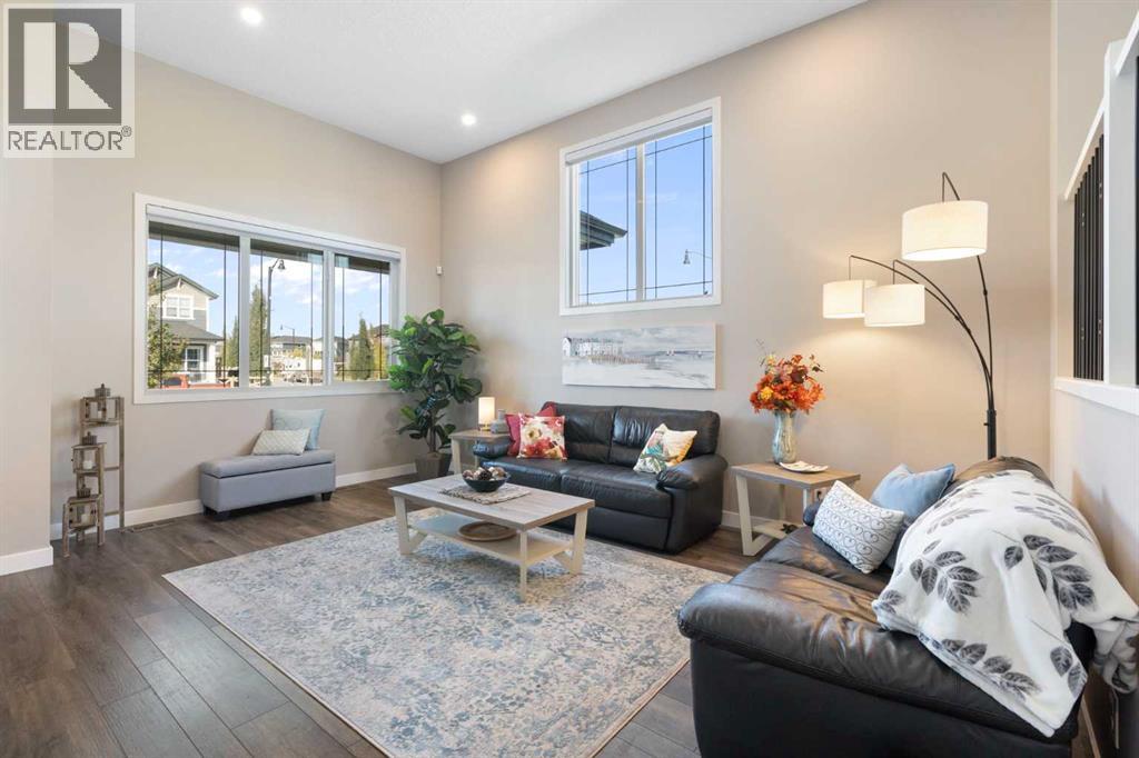 272 Sundown Road, Cochrane