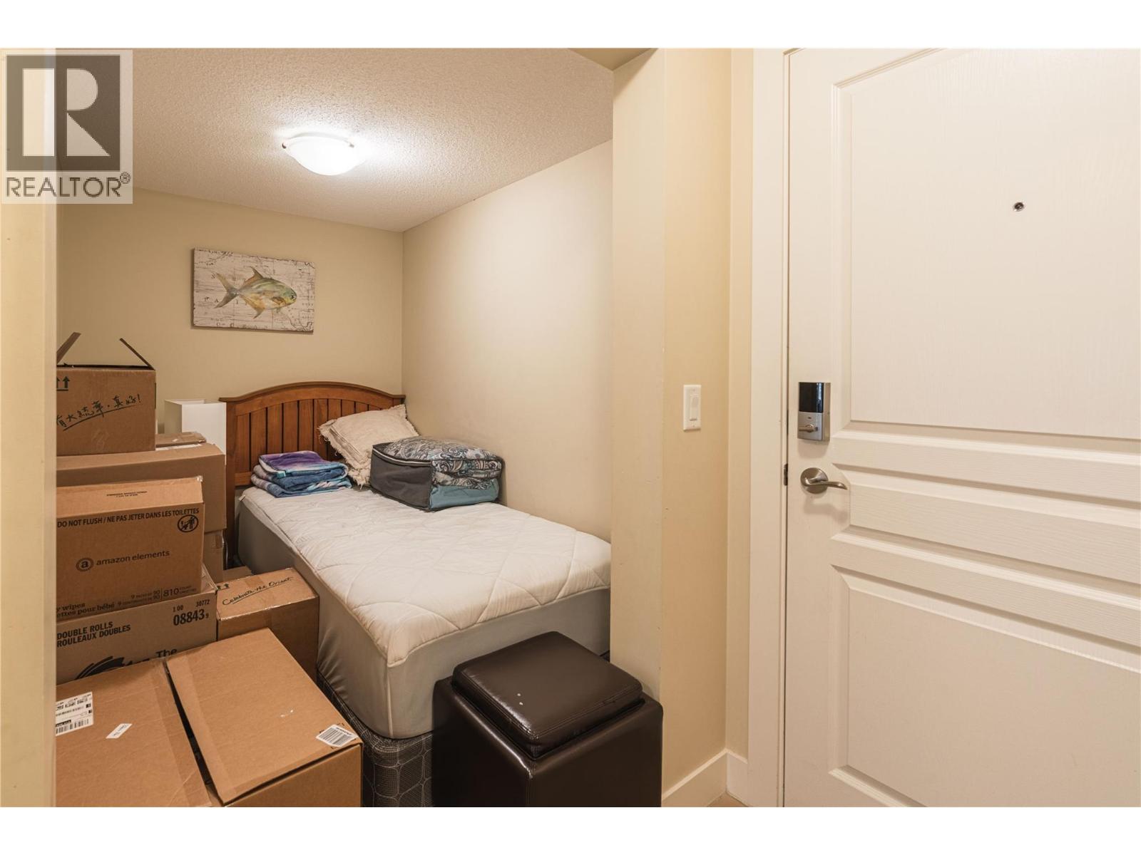 218 1089 Sunset Drive, Kelowna