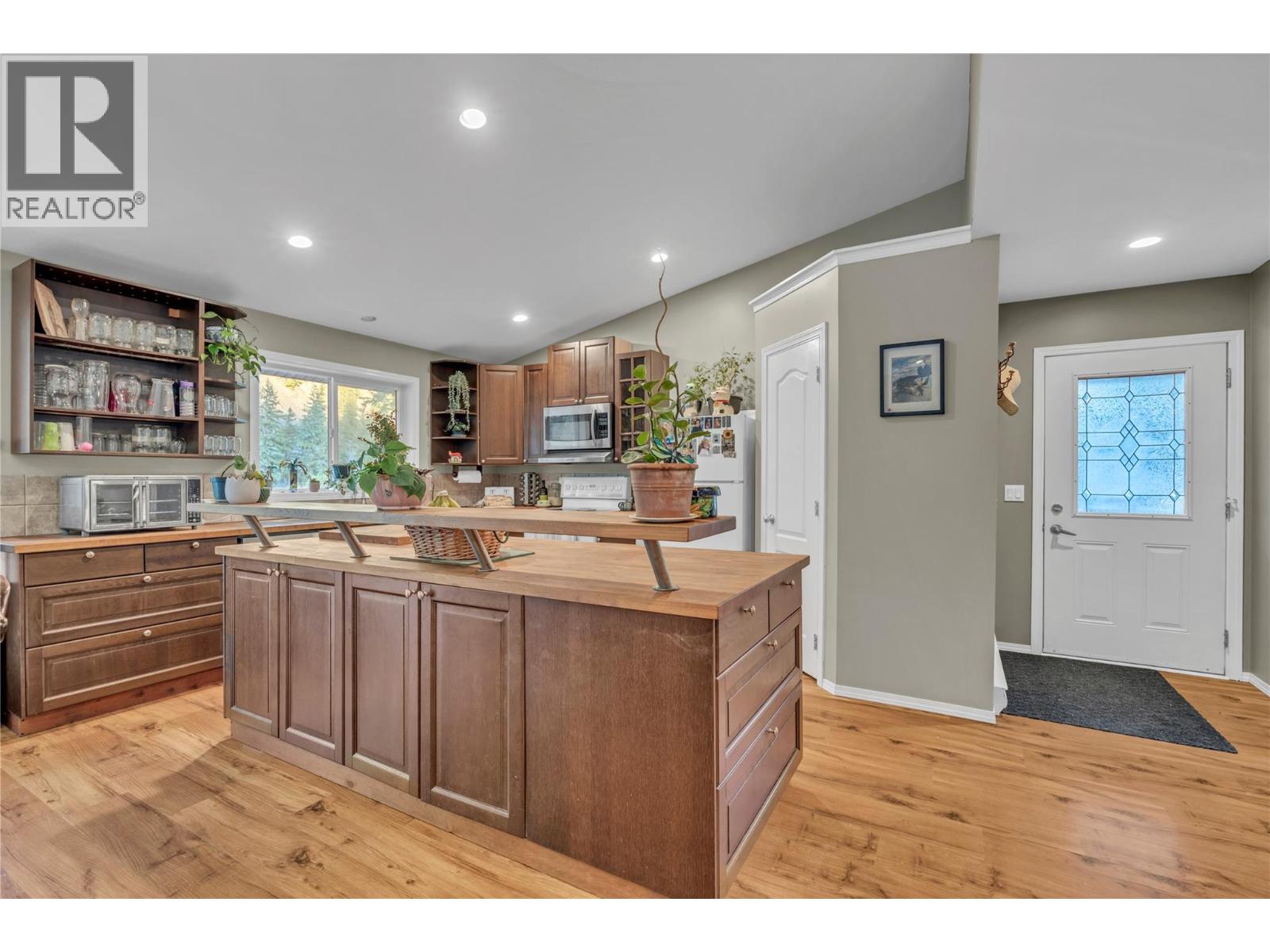 2613 OLD HEDLEY Road, Hedley