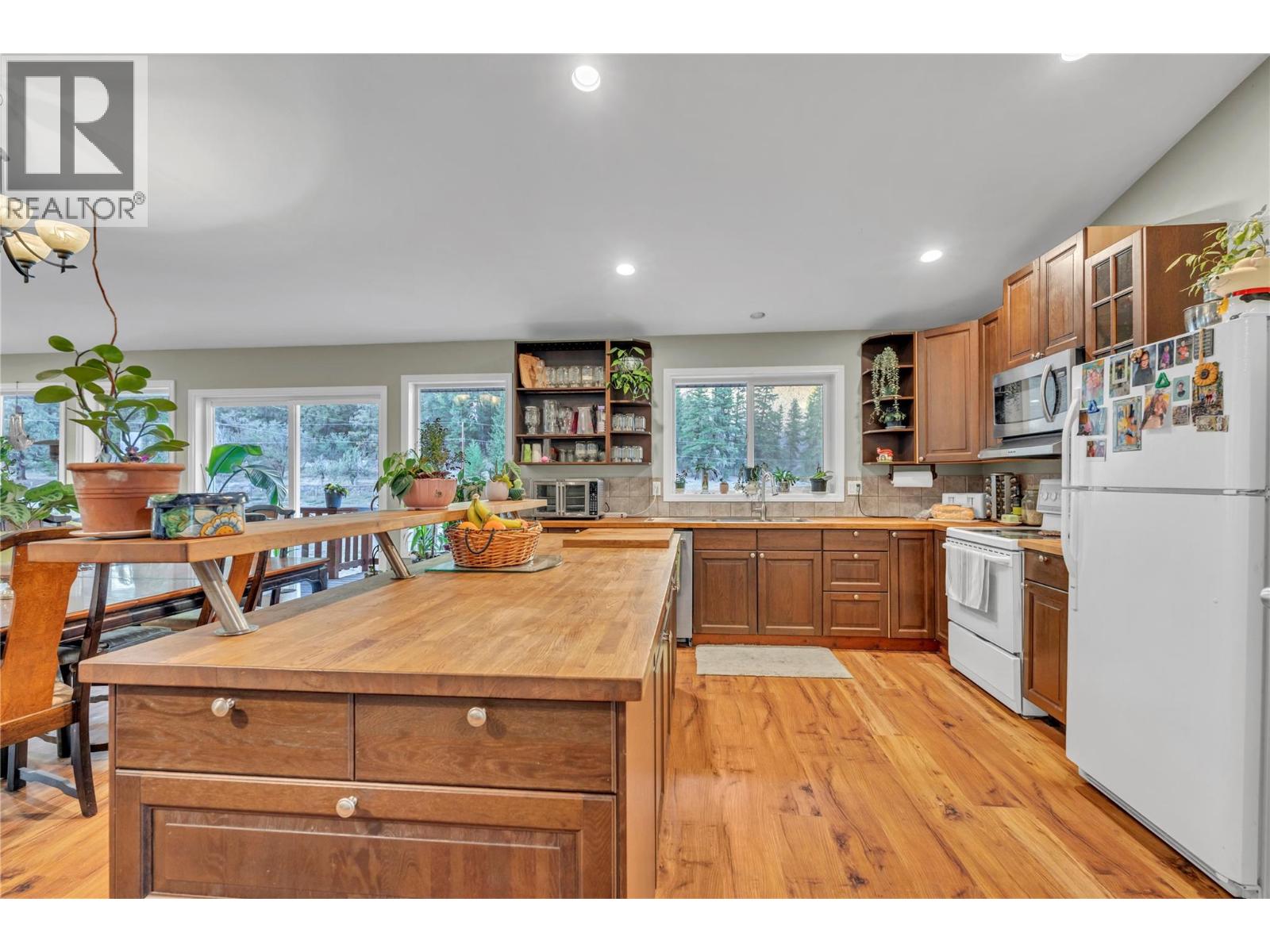 2613 OLD HEDLEY Road, Hedley