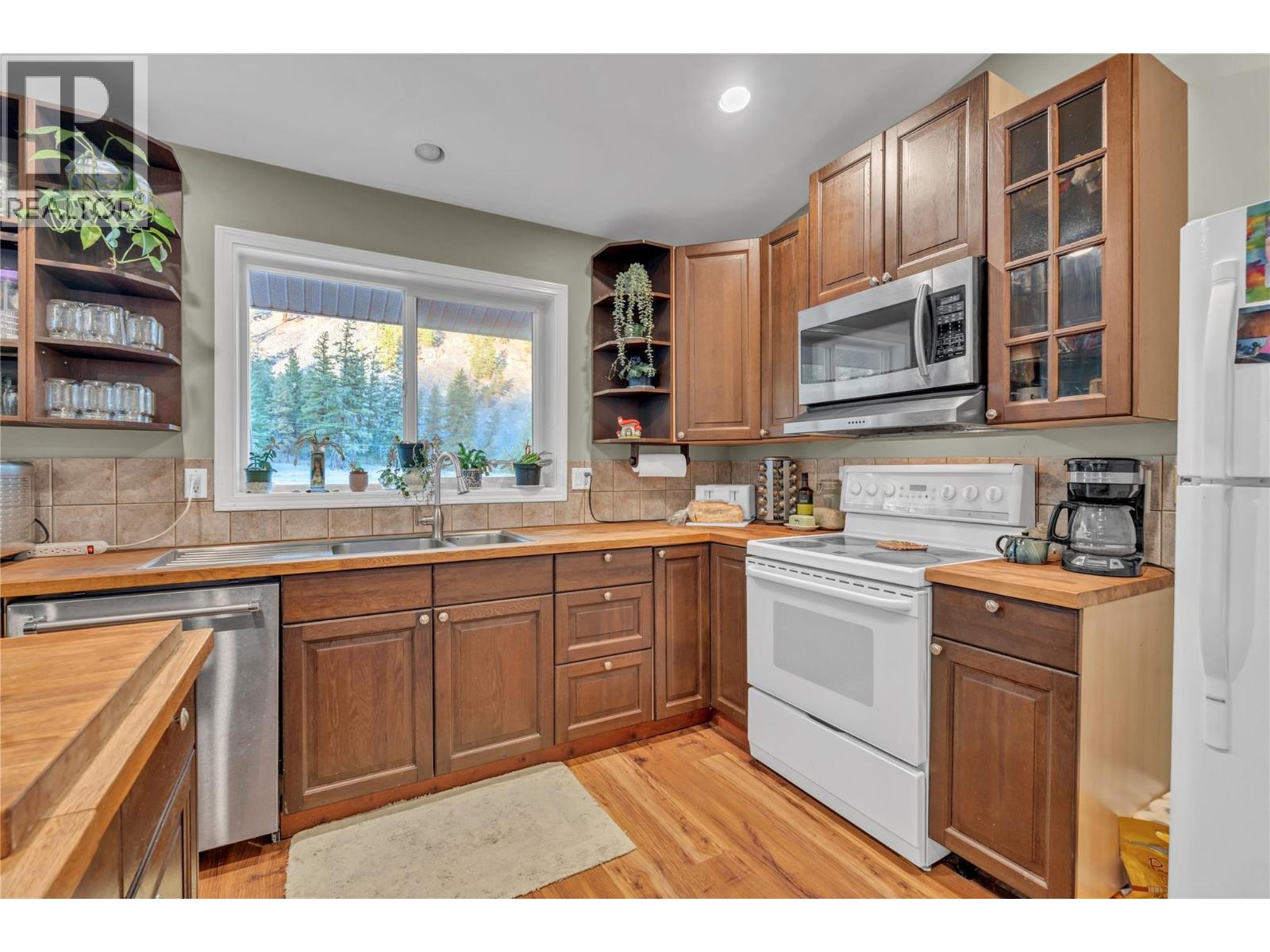2613 OLD HEDLEY Road, Hedley