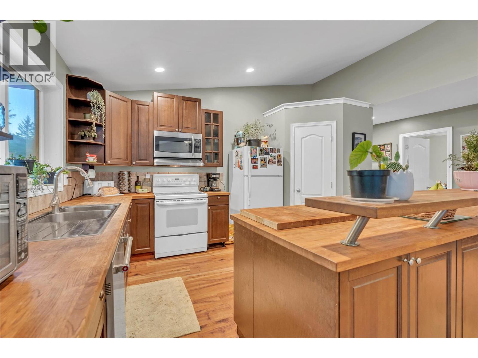 2613 OLD HEDLEY Road, Hedley