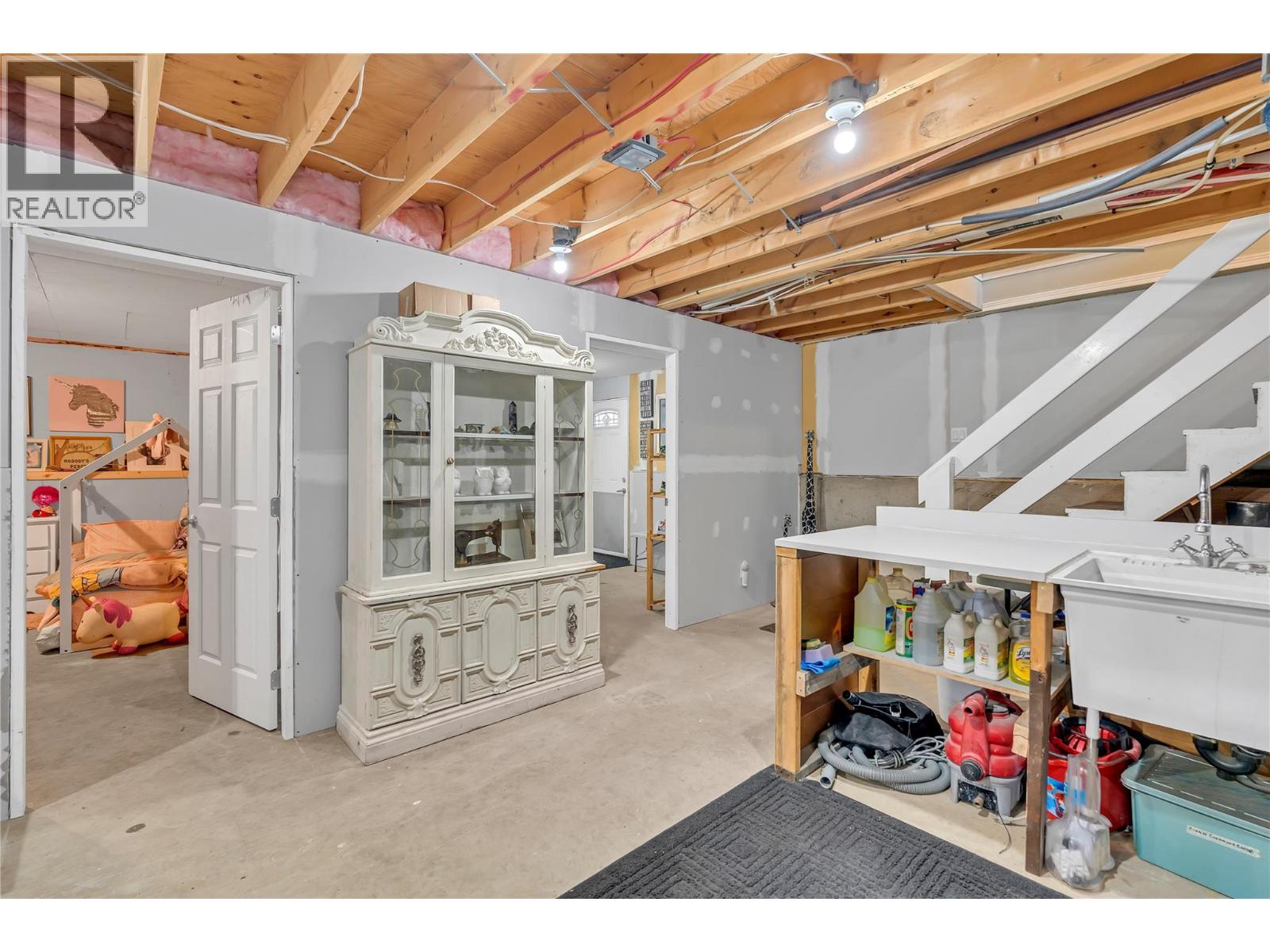 2613 OLD HEDLEY Road, Hedley