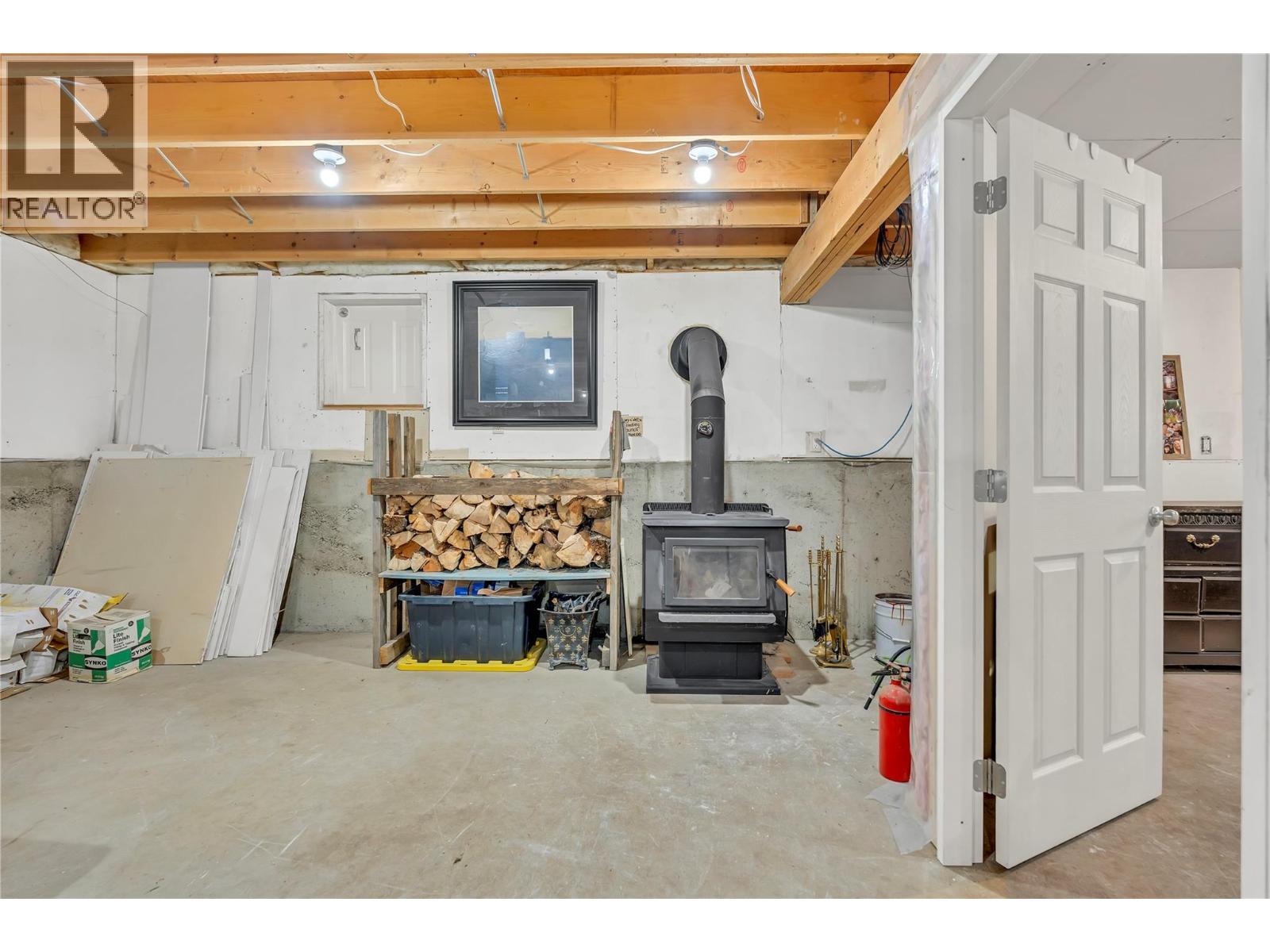 2613 OLD HEDLEY Road, Hedley