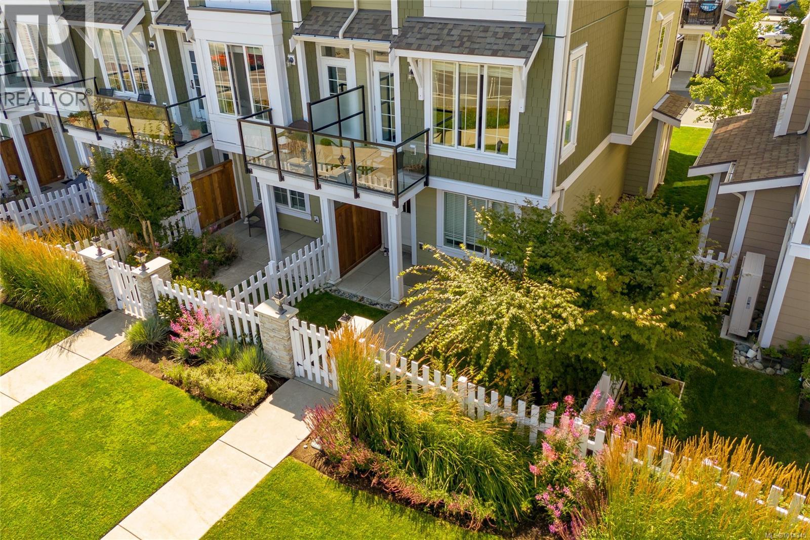 141 3501 Dunlin St, Colwood