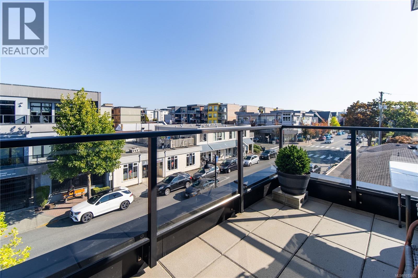 301 2409 Bevan Avenue, Sidney