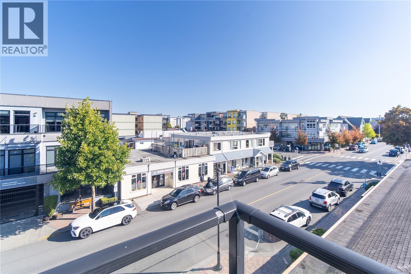 301 2409 Bevan Avenue, Sidney