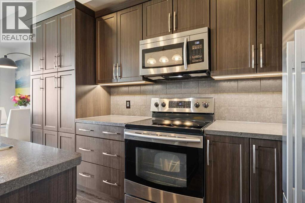 101 Sunset Drive, Cochrane