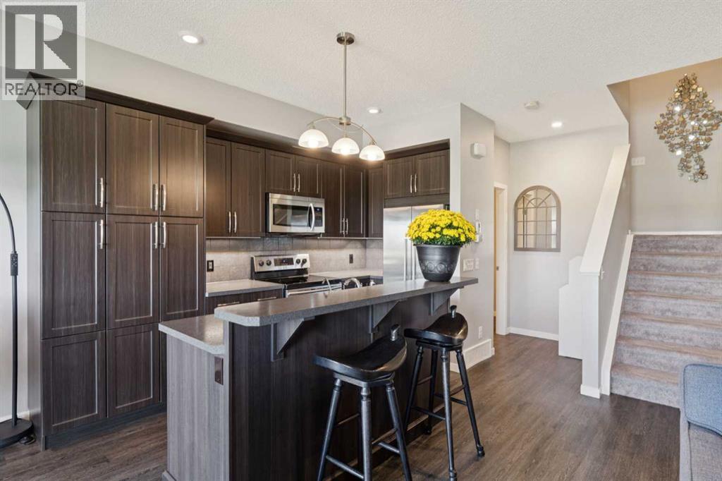 101 Sunset Drive, Cochrane